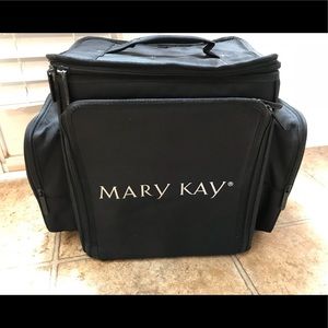 Mary Kay Train Case (Nylon)